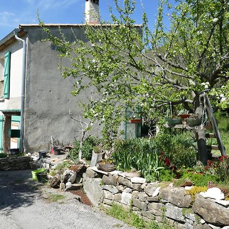 Les Bois Rouges Panzió La Rochegiron Kültér fotó